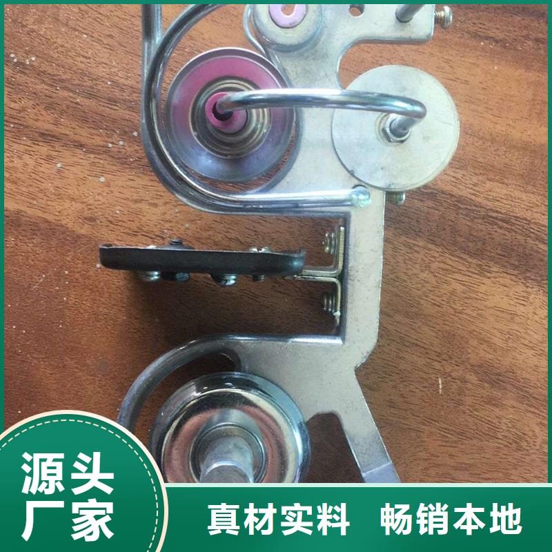 络筒机握臂配和槽筒机使用