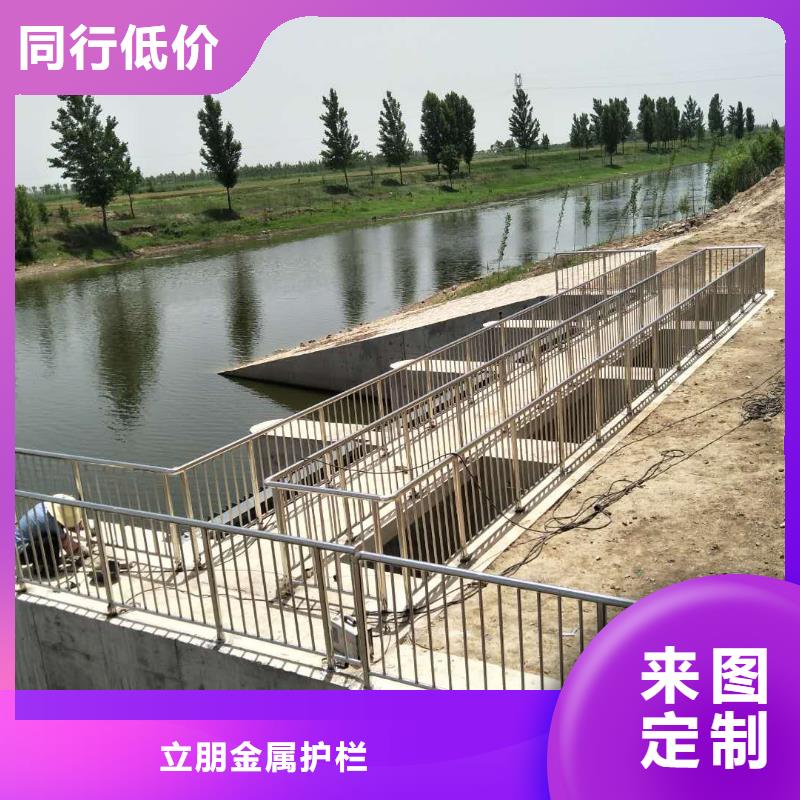 不锈钢复合管天桥栏杆厂家产品优良