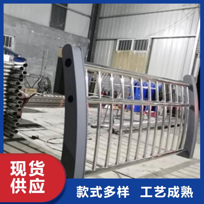 护栏,桥梁防撞护栏
工厂现货供应