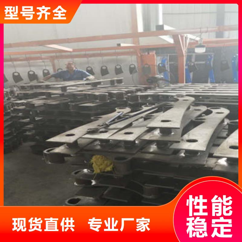 公路护栏桥梁防撞护栏厂家大量现货