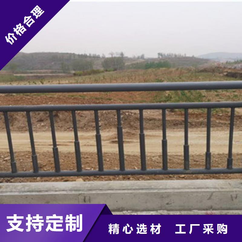 不锈钢复合管钢板防撞立柱靠谱厂家