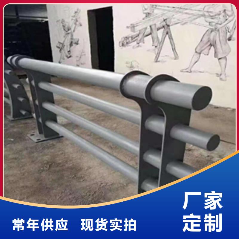 方管桥梁防撞栏杆安装省心省力