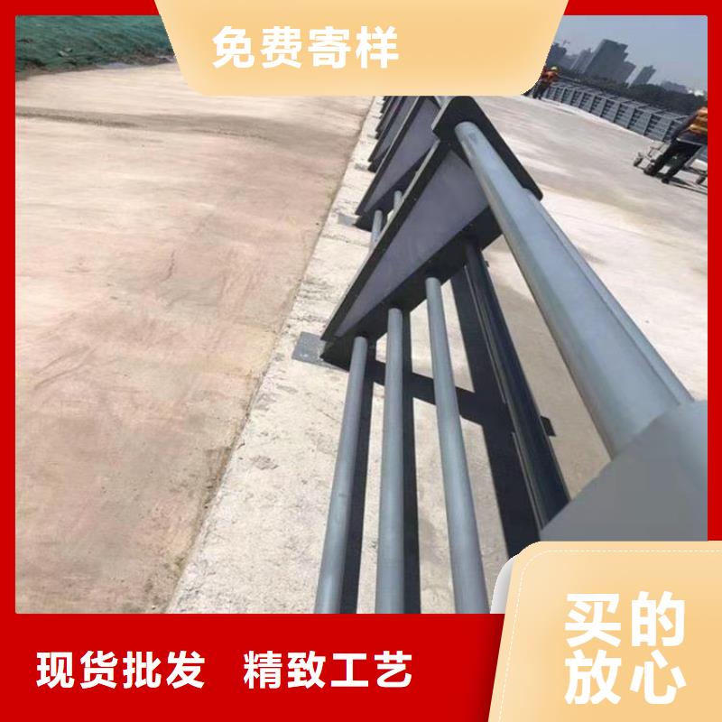 桥梁氟碳漆喷塑防撞护栏款式新颖
