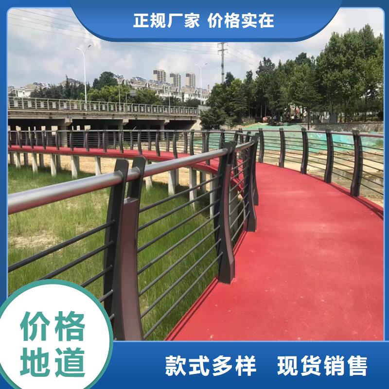 方管木纹转印桥梁护栏耐低温不褪色展鸿护栏售后有保障