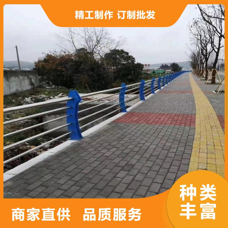 木纹转印防撞河道护栏色彩丰富设计精巧