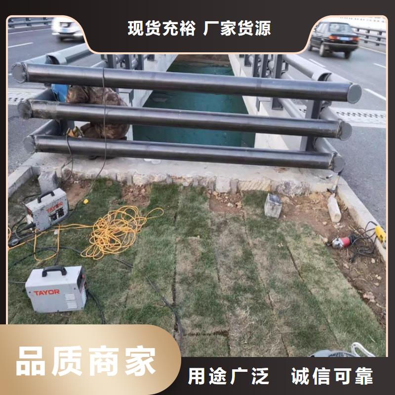 钢板包厢桥梁防撞护栏厂家货源充足