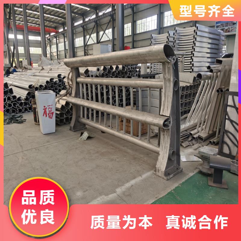 自治区铁管木纹转印景观护栏展鸿护栏保质保量