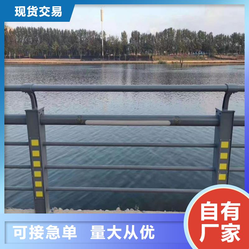 LED灯光桥梁护栏抗压能力强
