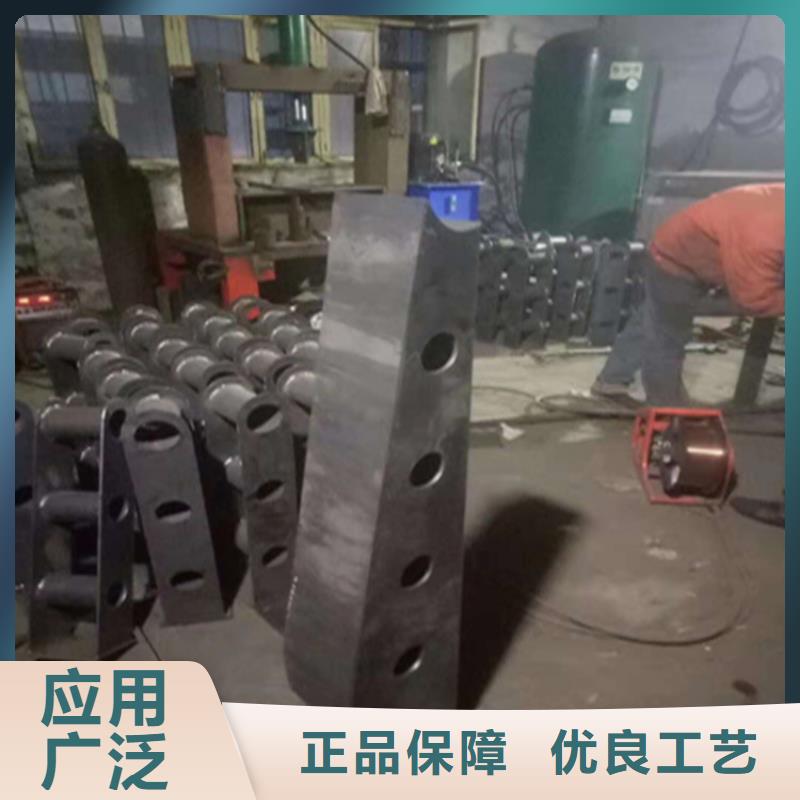 LED桥梁灯光防撞护栏厂家用心选材