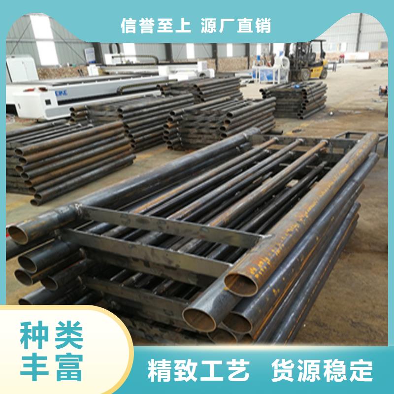 木纹转印防撞河道护栏色彩丰富设计精巧