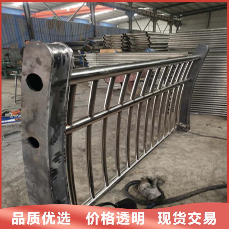 Q235B桥梁防撞护栏造型美观牢固认准展鸿护栏厂家