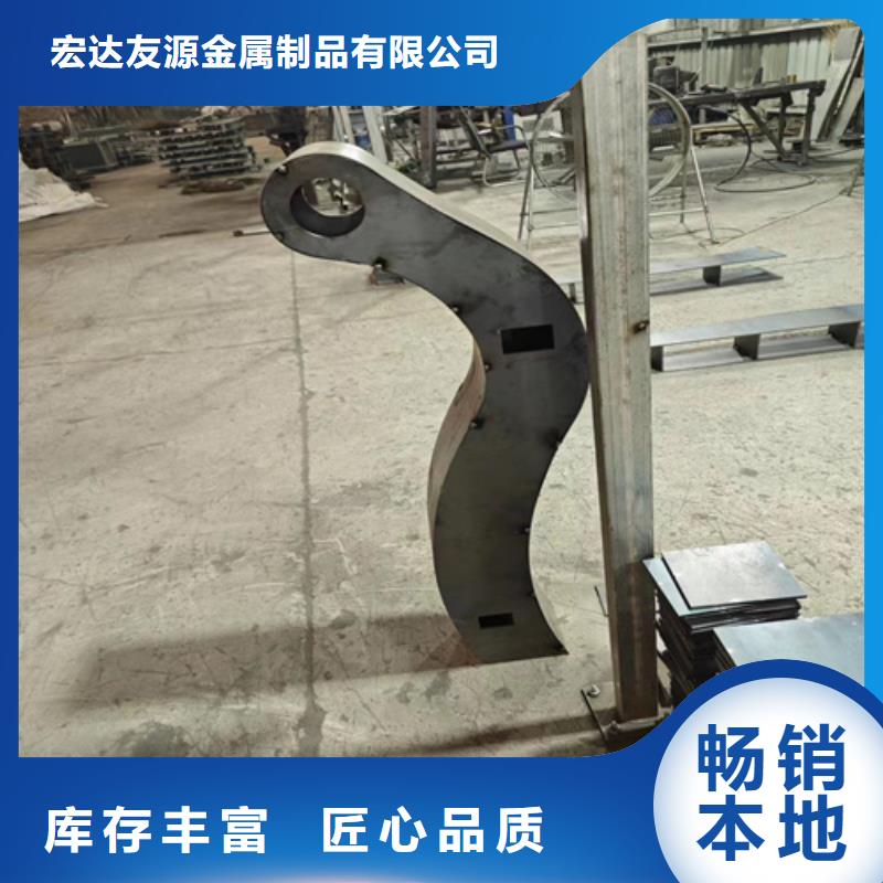 LED灯光桥梁护栏结实可靠