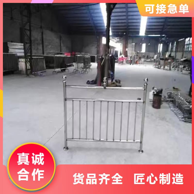 Q355B桥梁防撞护栏现货供应