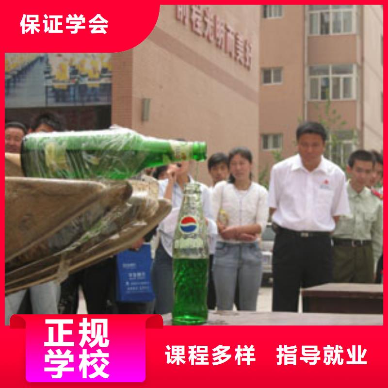 学挖掘机操作到虎振学校能挣大钱就是硬道理