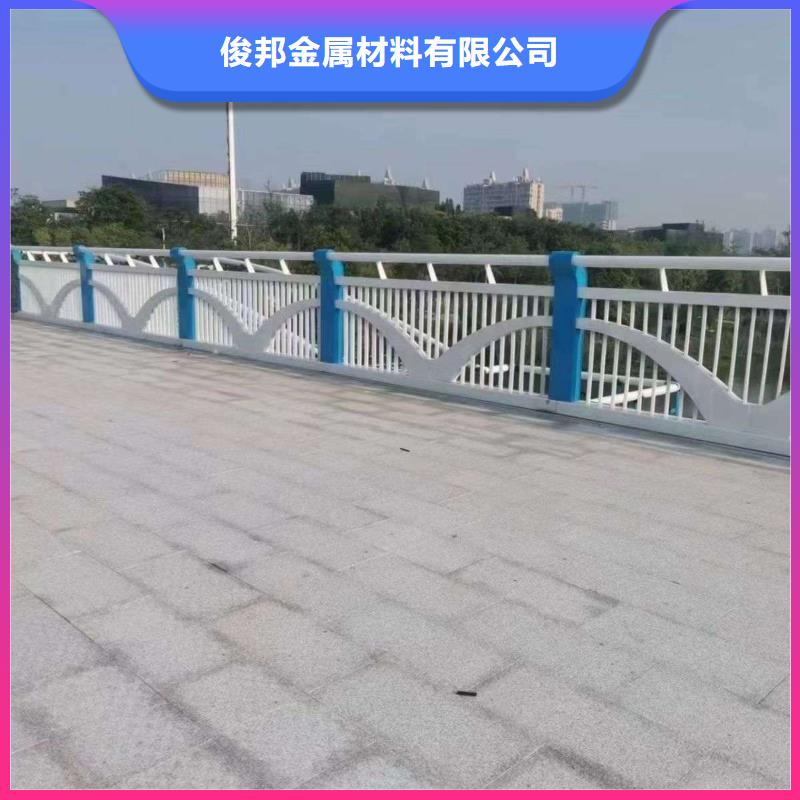新型桥梁景观护栏以专业促质量