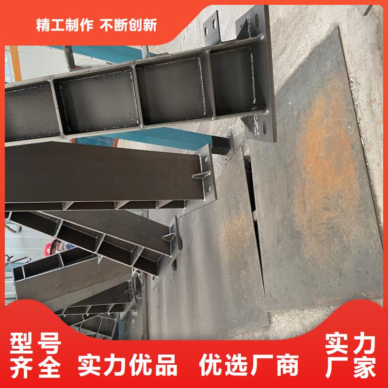 不锈钢防撞护栏厂家
