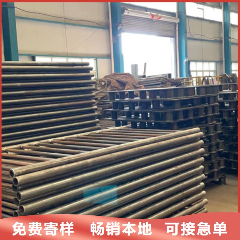 304不锈钢复合管护栏从业经验丰富