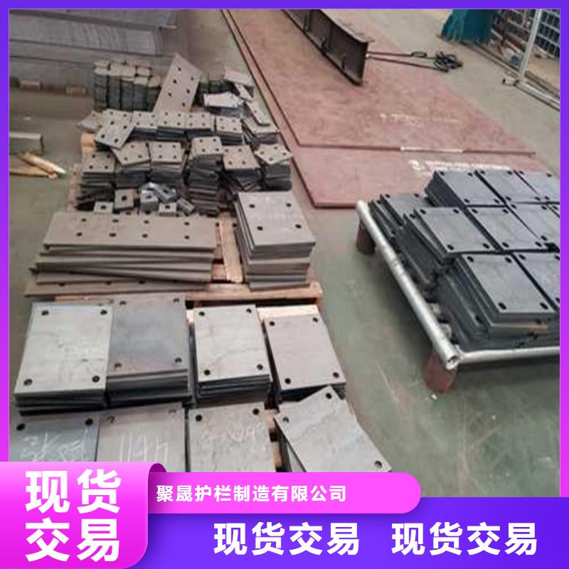 天桥不锈钢复合管栏杆库存充足