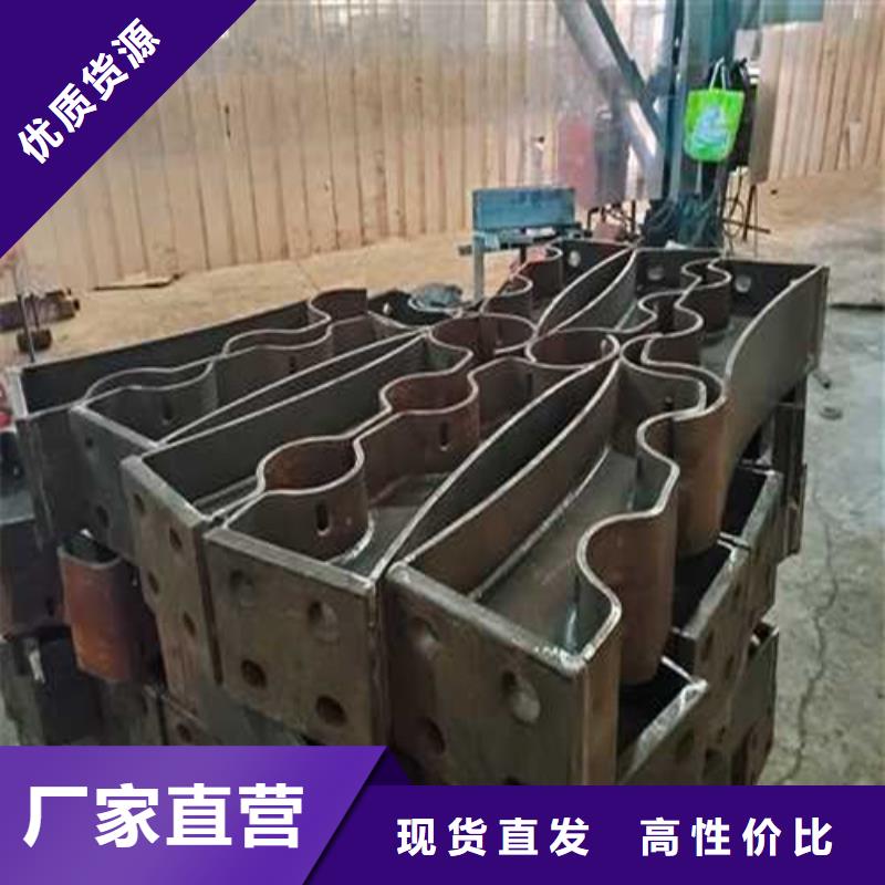 金属梁柱式中央防撞护栏百看不如一问