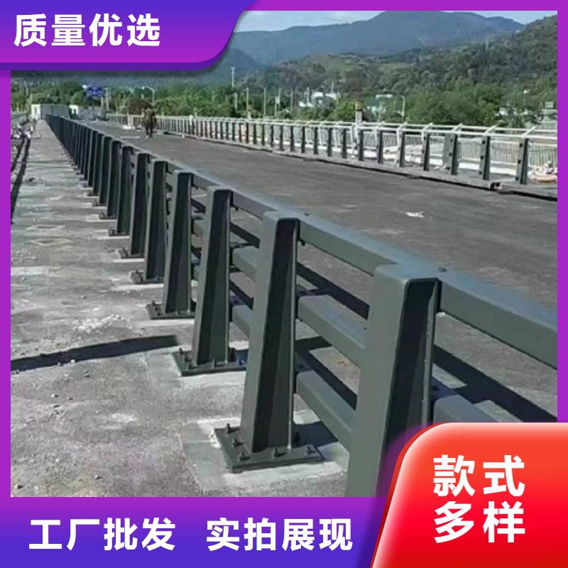 道路护栏质量杠杠好