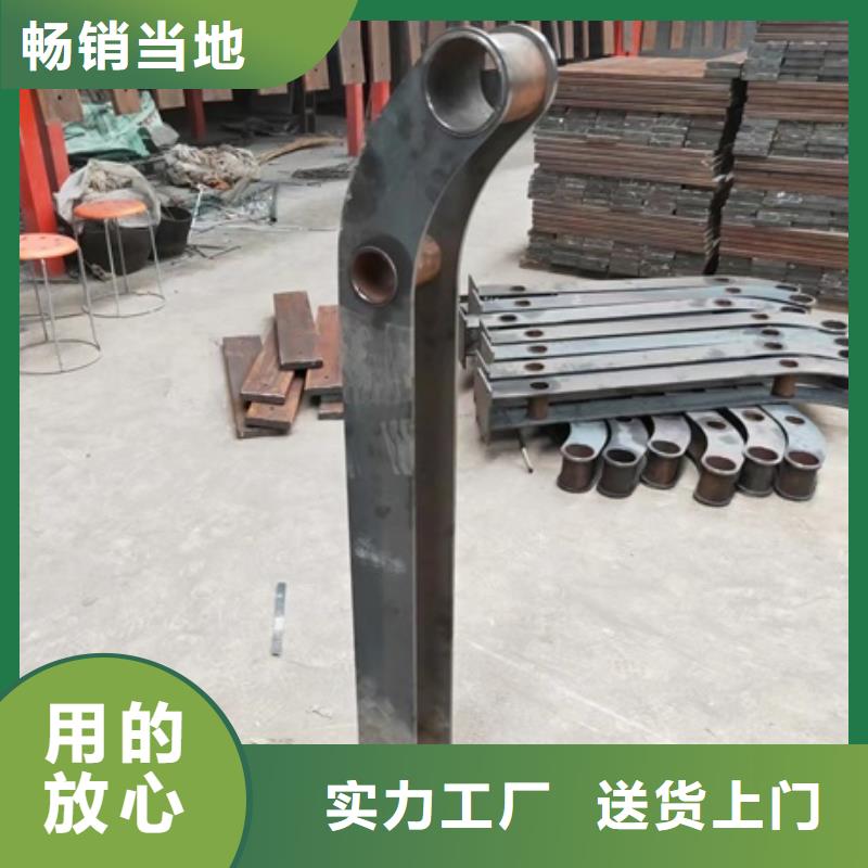桥梁护栏多年护栏经验丰富