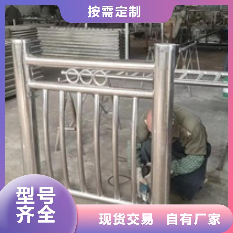 桥梁护栏多年护栏经验丰富