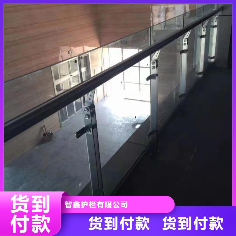 天桥灯箱护栏口碑好有实力价格便宜的生产厂家