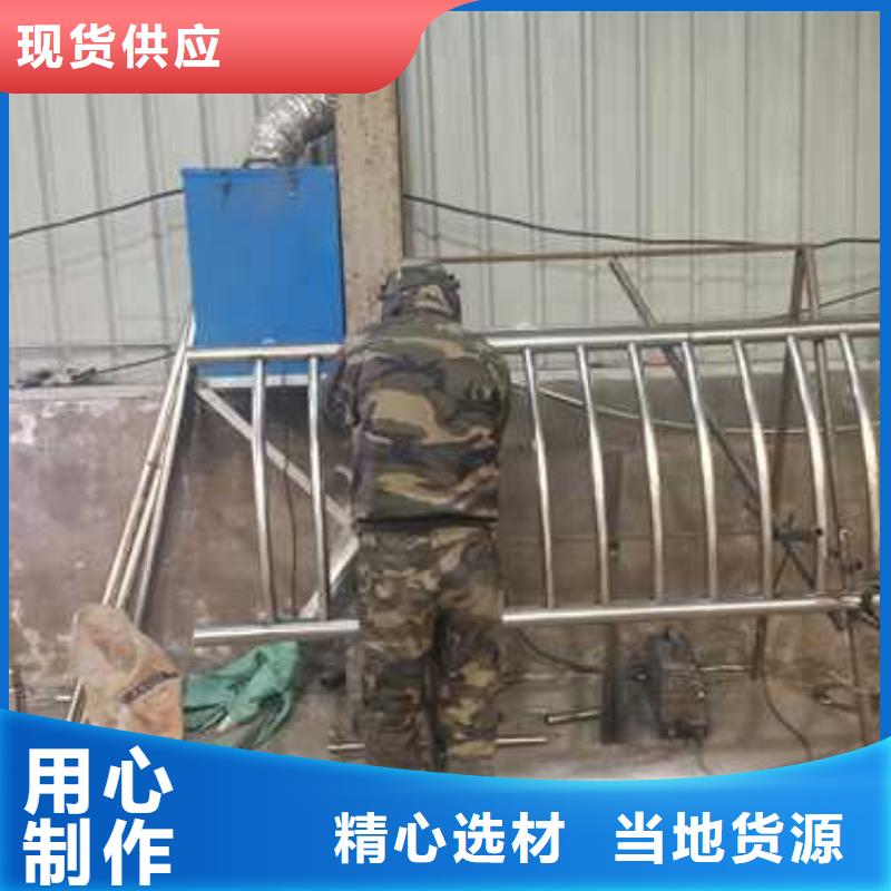 道路栏杆-点击了解更多