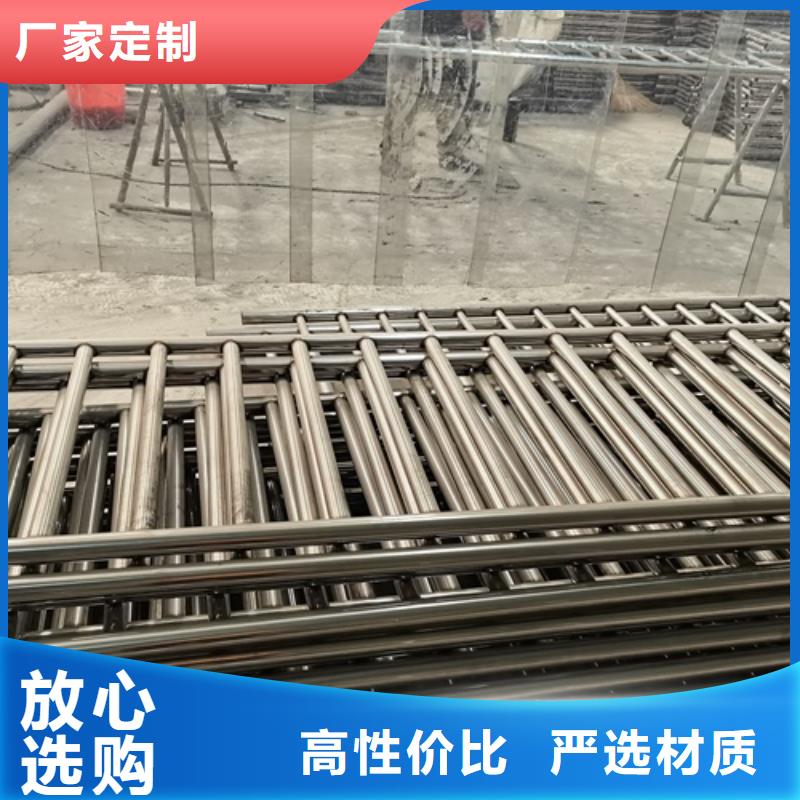 路桥防撞护栏产品实拍图