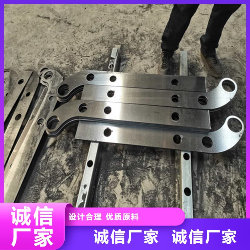 桥梁护栏法兰立柱使用寿命长