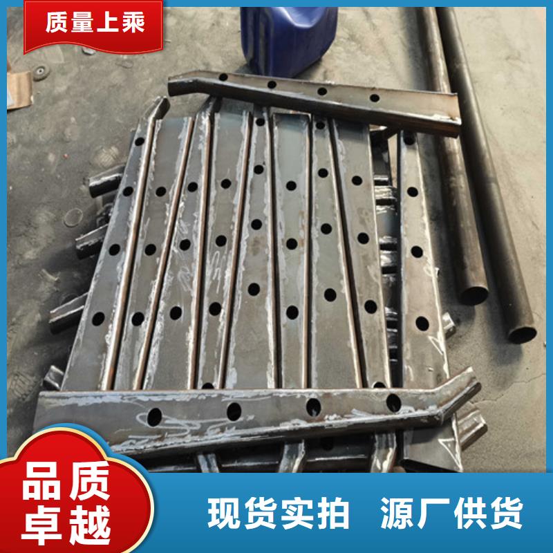 二七区防撞钢护栏