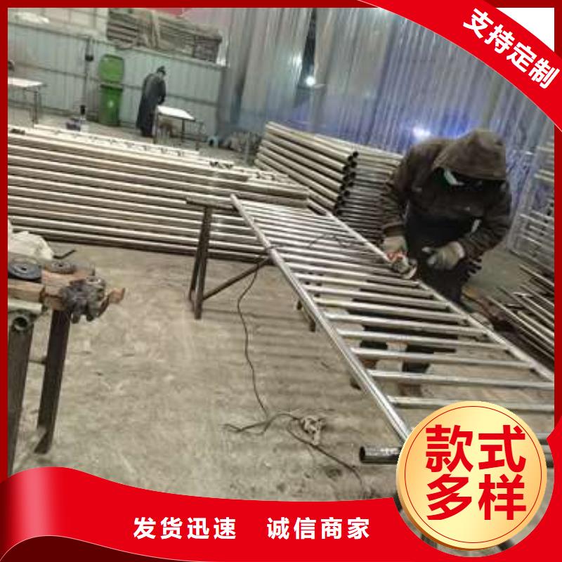 桥上的防撞护栏新颖的设计