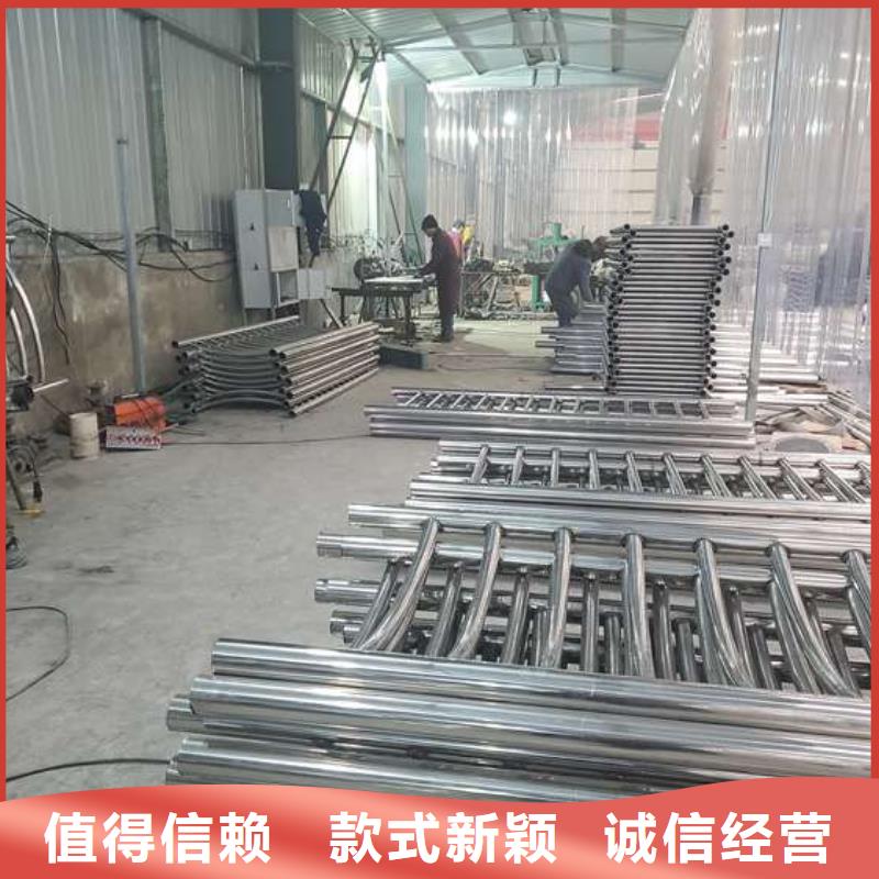 供应公路灯光护栏_优质厂家