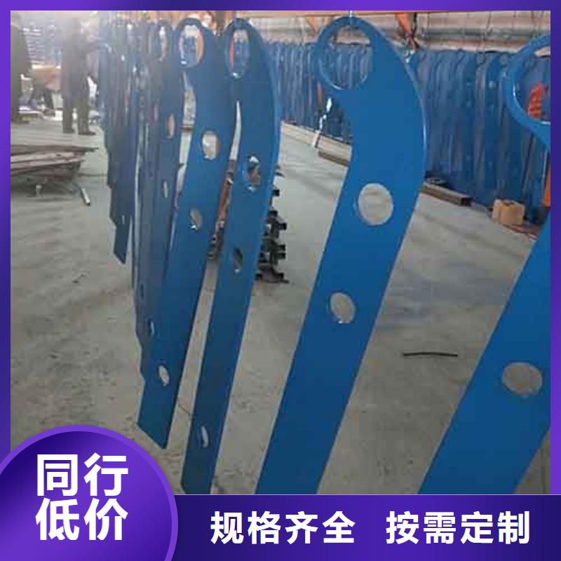 复合管仿木护栏定做厂家