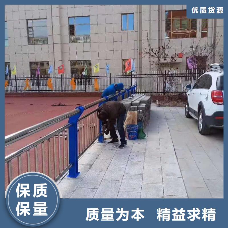 质优价廉的高架桥加厚隔离护栏经销商