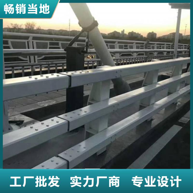 木钢绳护栏规格齐全