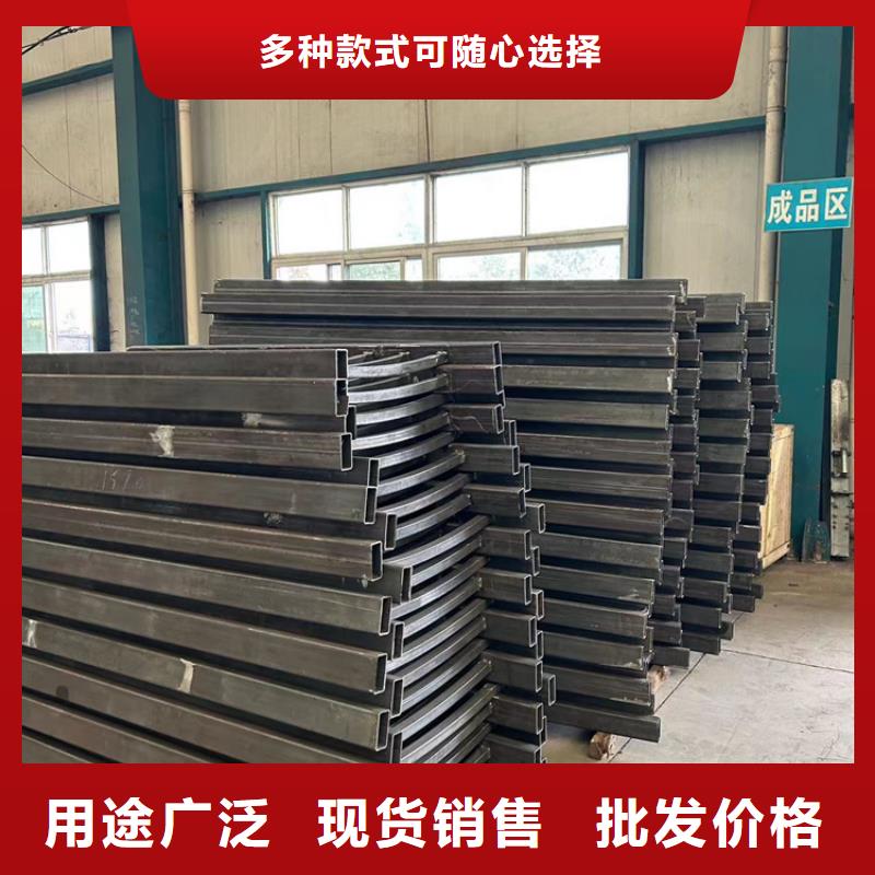 更多用户选择马路边护栏