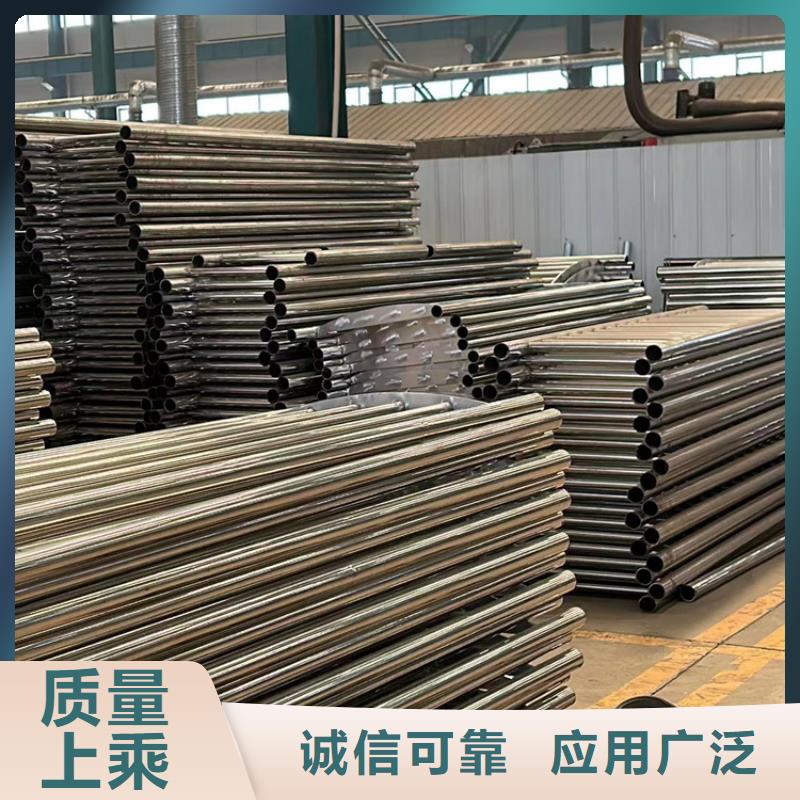 钢背木护栏制造厂_聚晟护栏制造有限公司