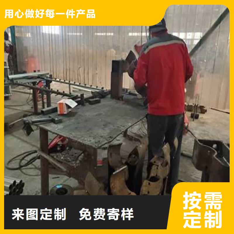生产不锈钢灯光护栏
的实体厂家