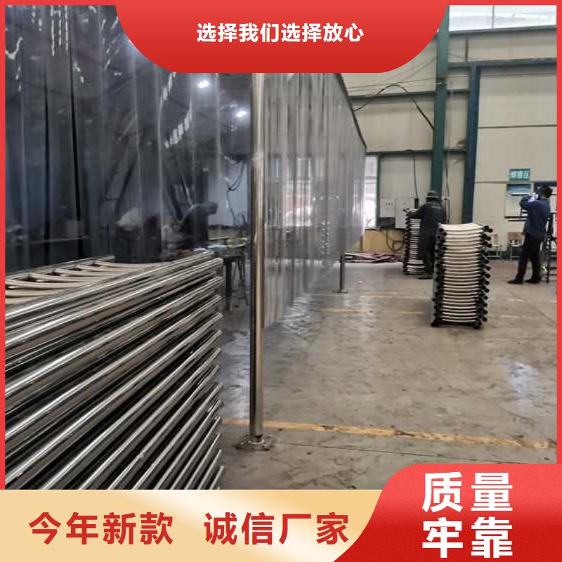 常年供应不锈钢灯箱护栏-大型厂家