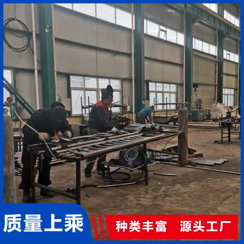 优选：LED灯光护栏品牌厂家
