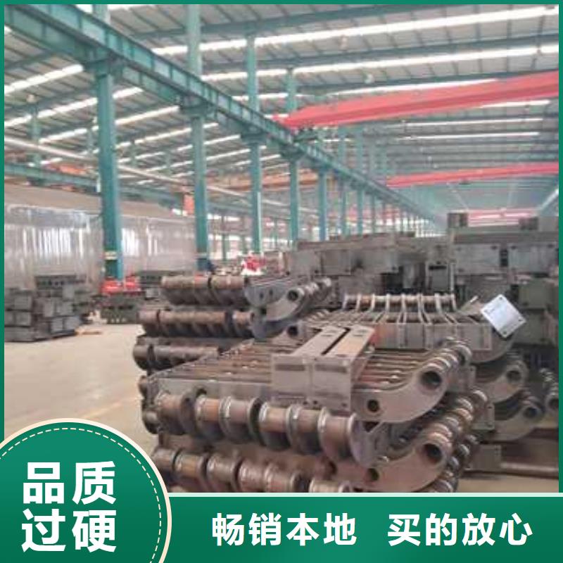 不锈钢复合管隔离护栏质量广受好评