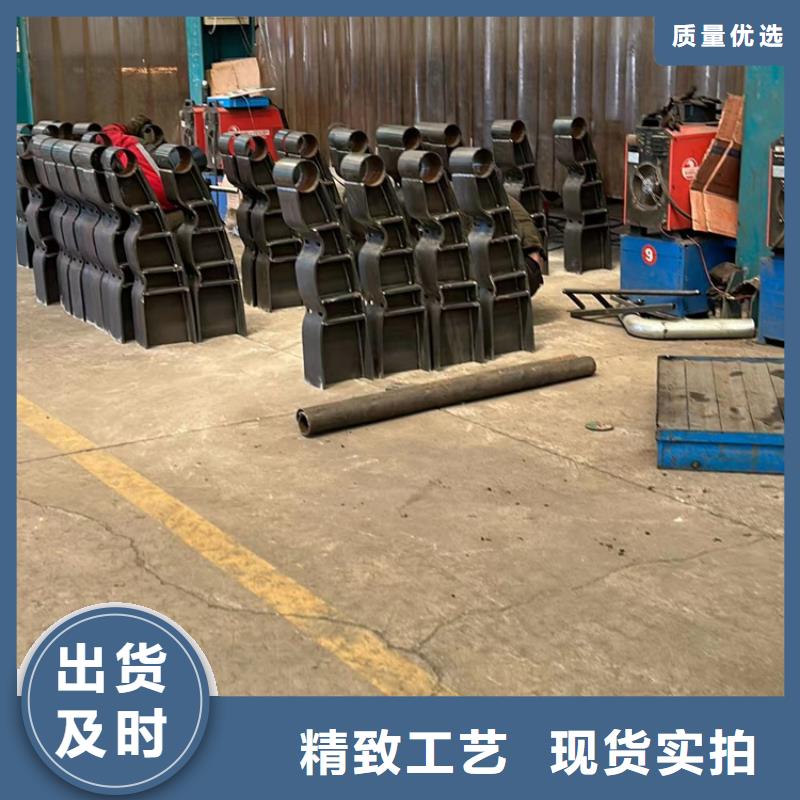 选购
不锈钢灯箱护栏
可按需定制