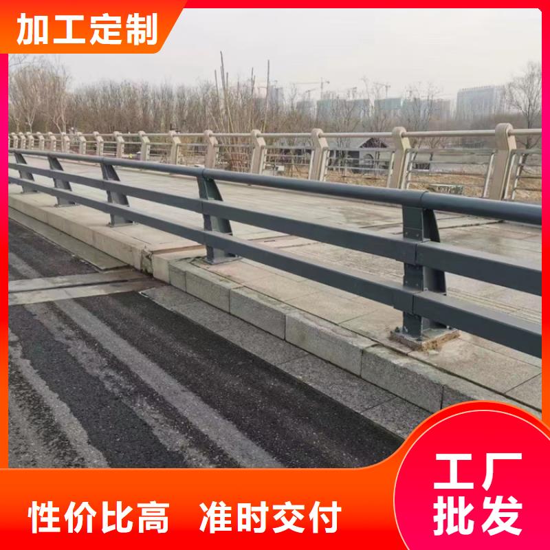 304不锈钢复合管桥梁护栏-304不锈钢复合管桥梁护栏到厂参观