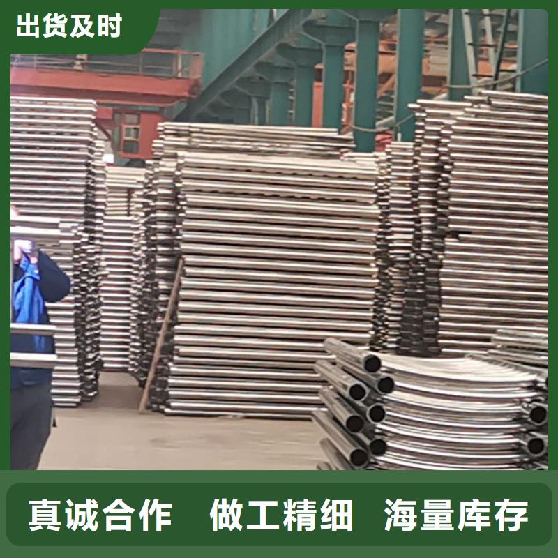 道路栏杆结实可靠