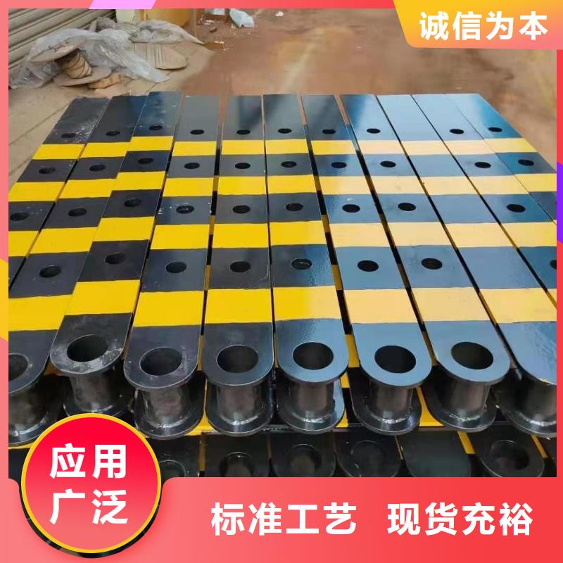 不锈钢碳素钢复合管护栏技术更加专业,