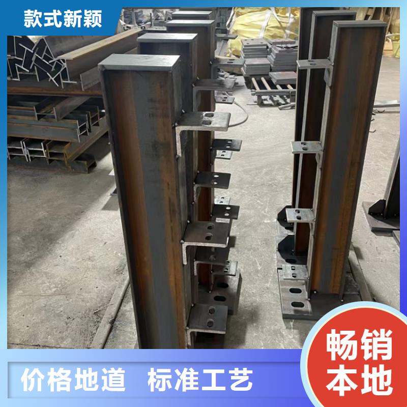 外侧人行道护栏355B材质非标定制