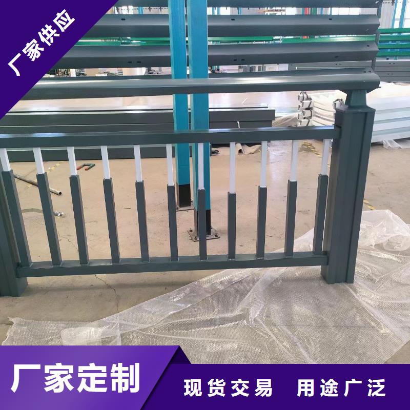 仿木纹河道护栏栏杆不锈钢河道栏杆卖家电话