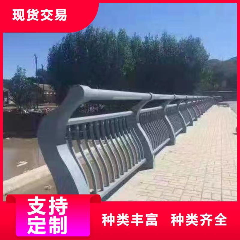 仿木纹河道护栏栏杆不锈钢河道栏杆实力商家