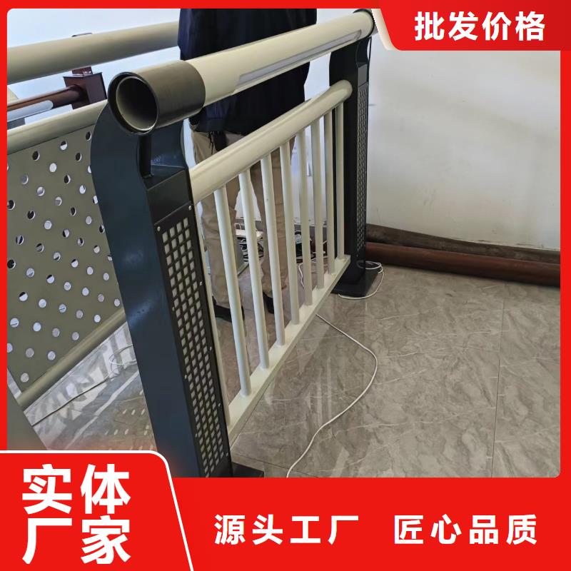 不锈钢景观河道护栏栏杆铁艺景观河道栏杆卖家电话